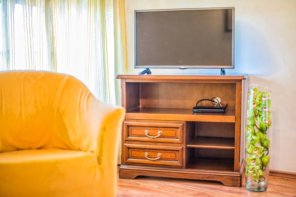 Aparthotel Katalyma 828 Kanfanar Esterno foto